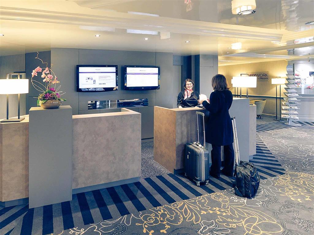 Mercure Rouen Centre Champ De Mars Exteriör bild