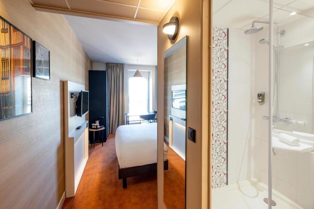 Mercure Rouen Centre Champ De Mars Exteriör bild