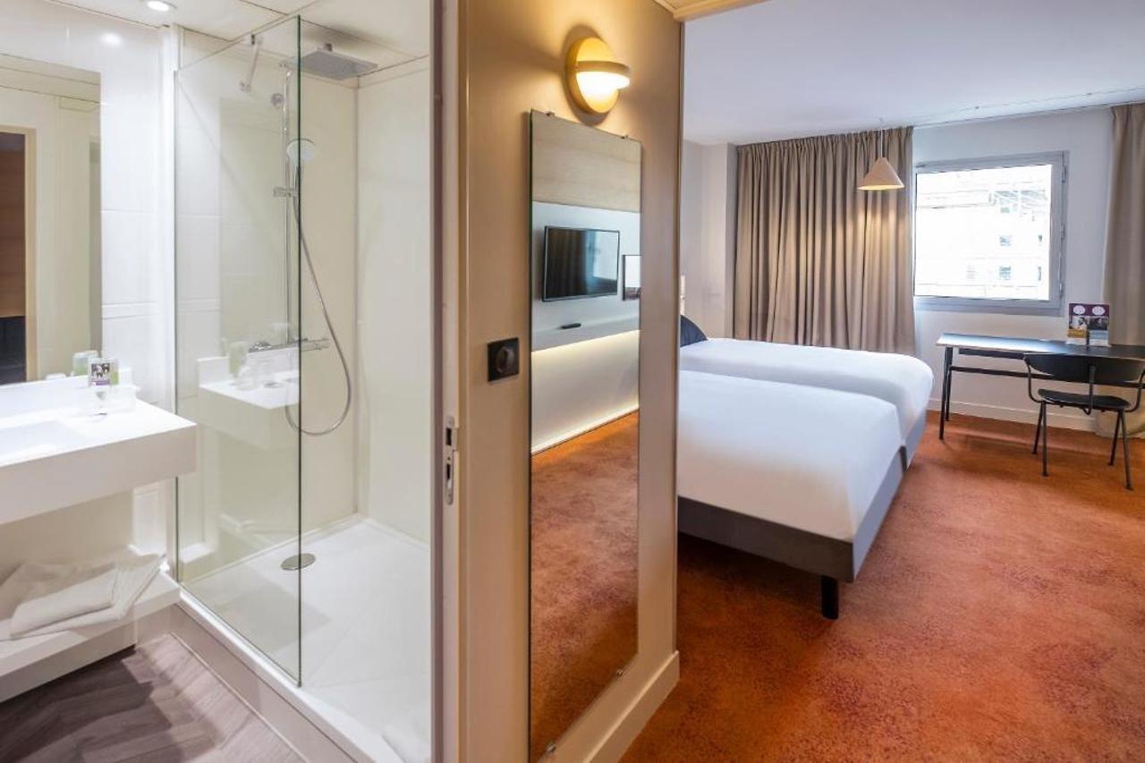 Mercure Rouen Centre Champ De Mars Exteriör bild