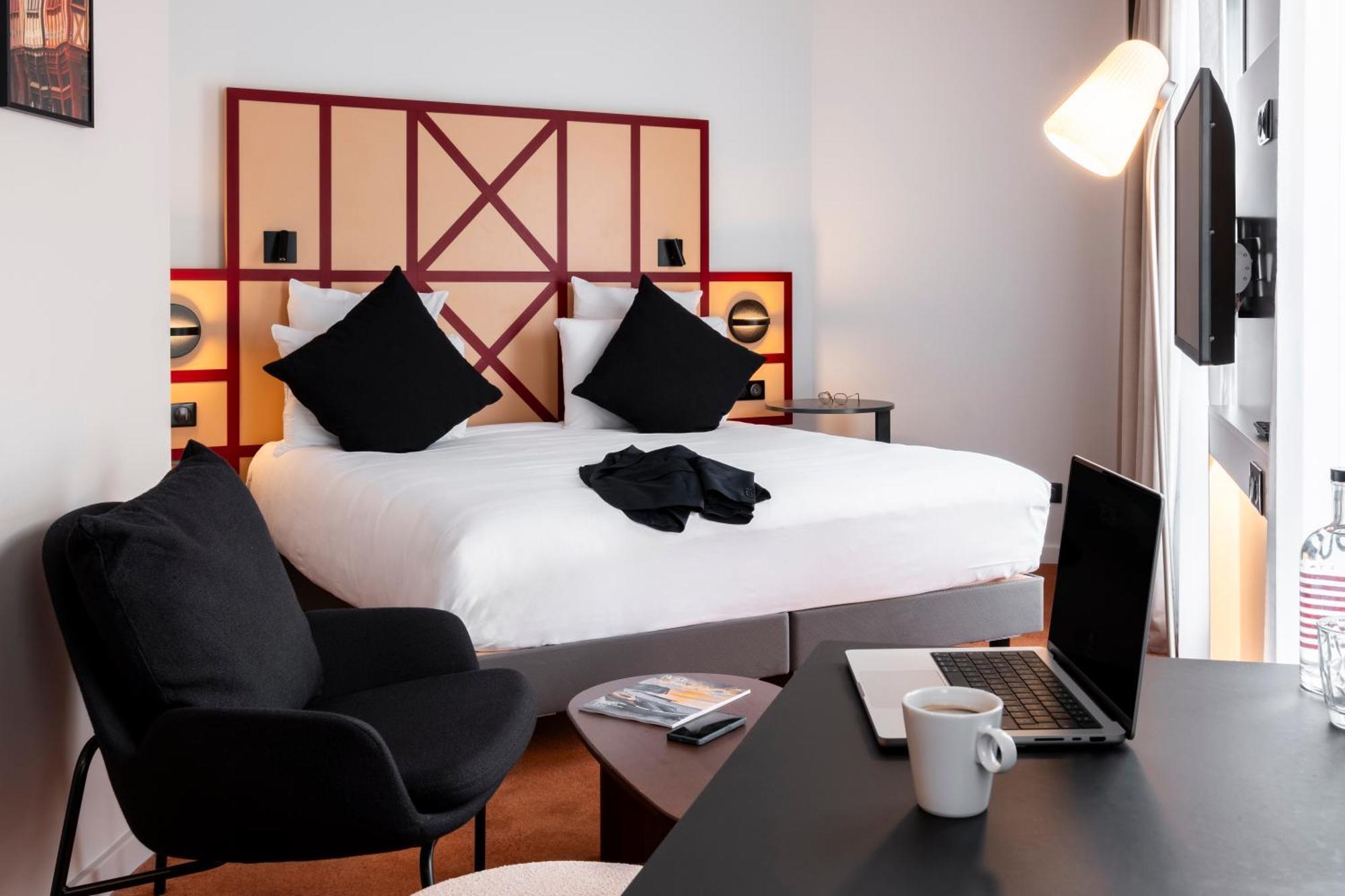 Mercure Rouen Centre Champ De Mars Exteriör bild