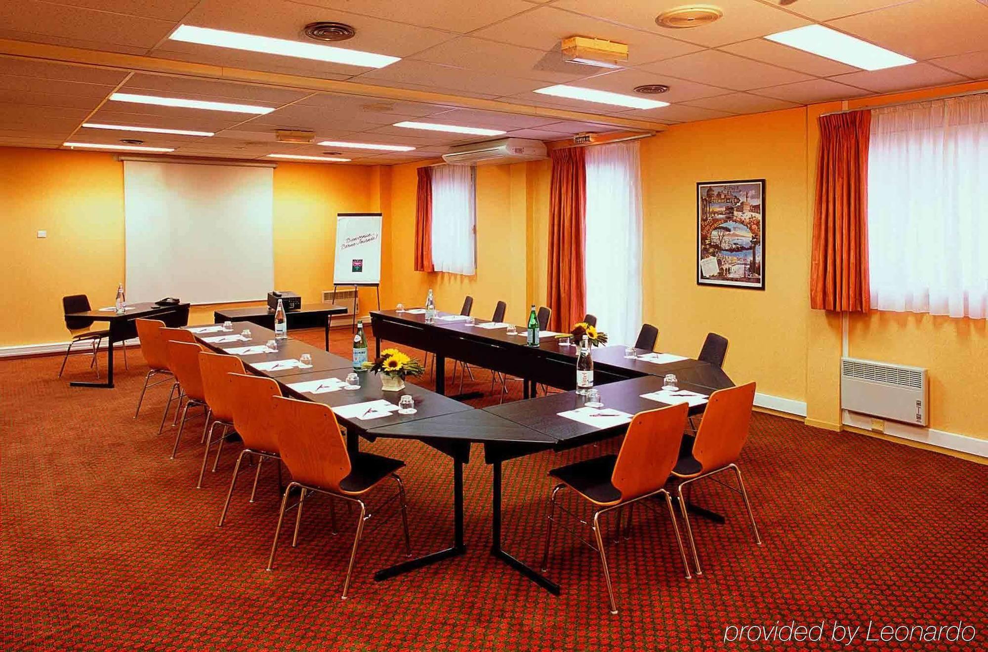 Mercure Rouen Centre Champ De Mars Exteriör bild