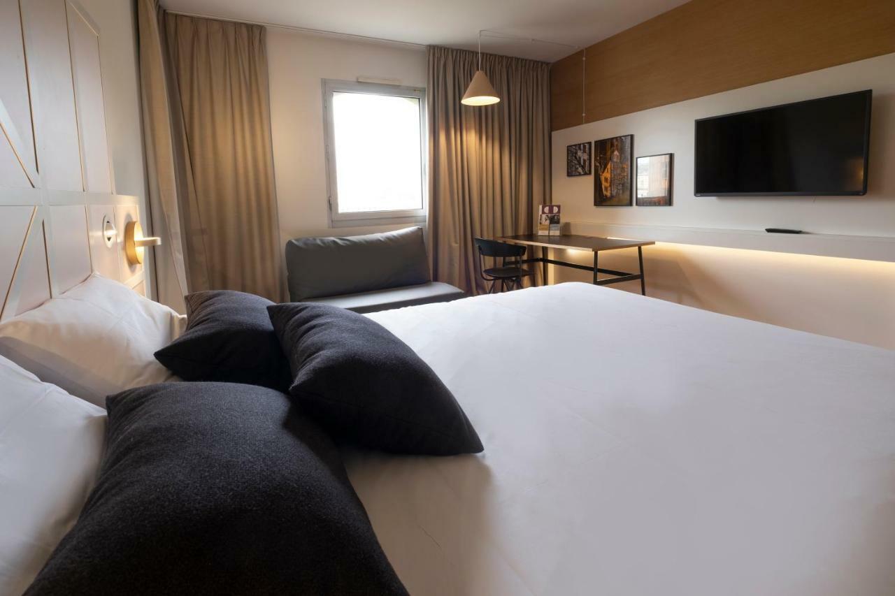 Mercure Rouen Centre Champ De Mars Exteriör bild