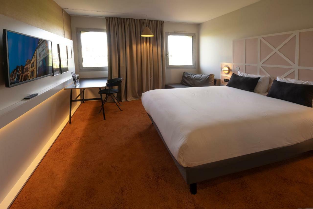 Mercure Rouen Centre Champ De Mars Exteriör bild