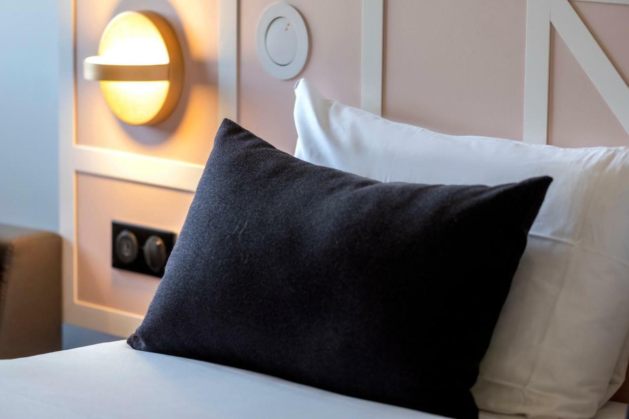 Mercure Rouen Centre Champ De Mars Exteriör bild