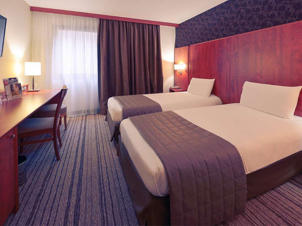 Mercure Rouen Centre Champ De Mars Rum bild